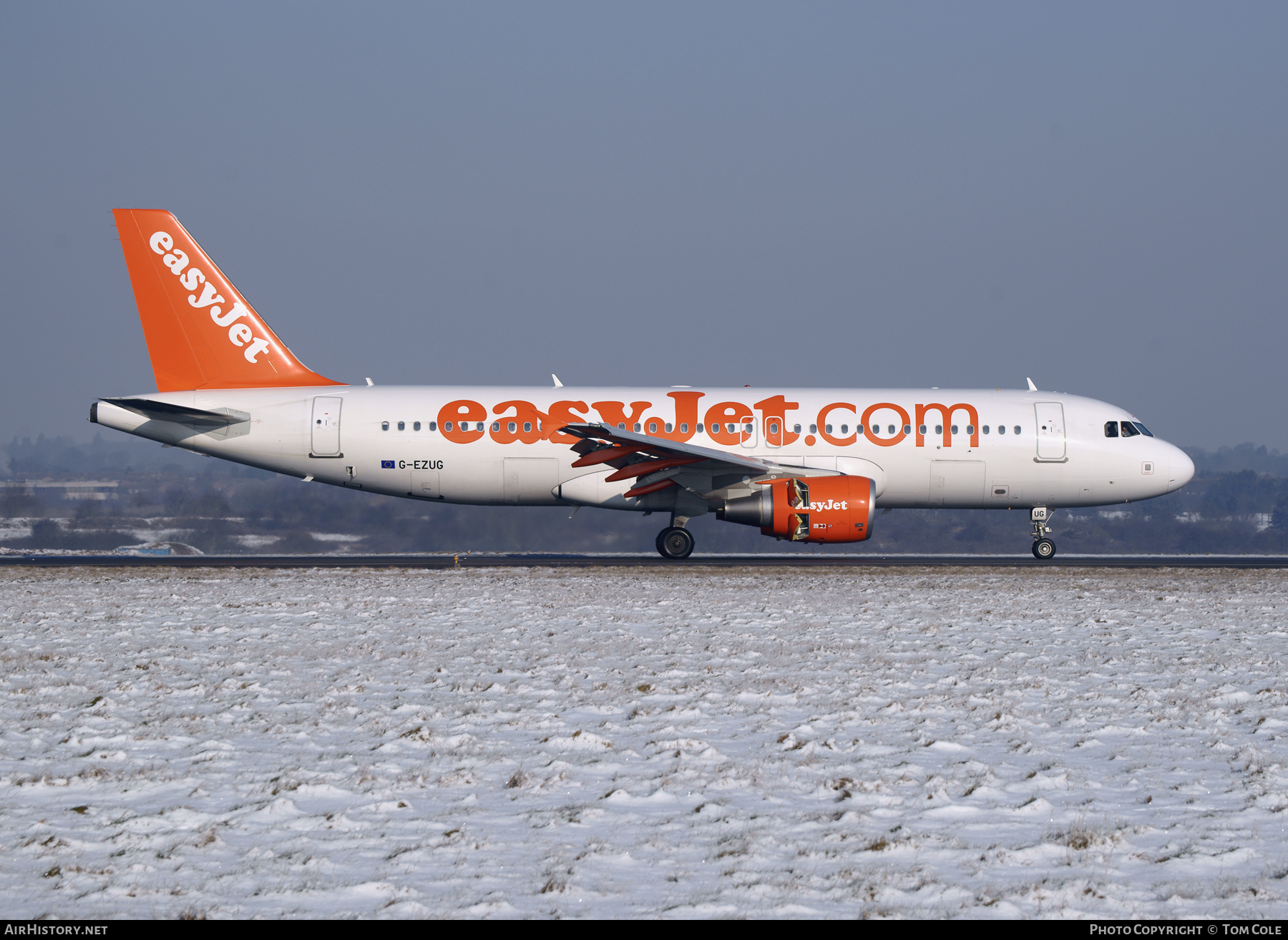 Aircraft Photo of G-EZUG | Airbus A320-214 | EasyJet | AirHistory.net #90565