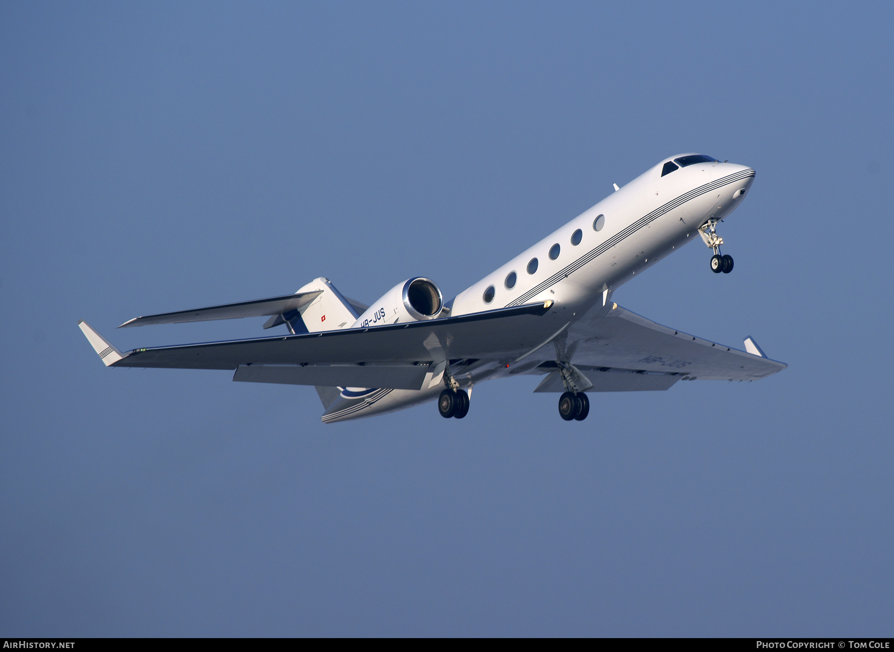 Aircraft Photo of HB-JUS | Gulfstream Aerospace G-IV-X Gulfstream G450 | AirHistory.net #90628