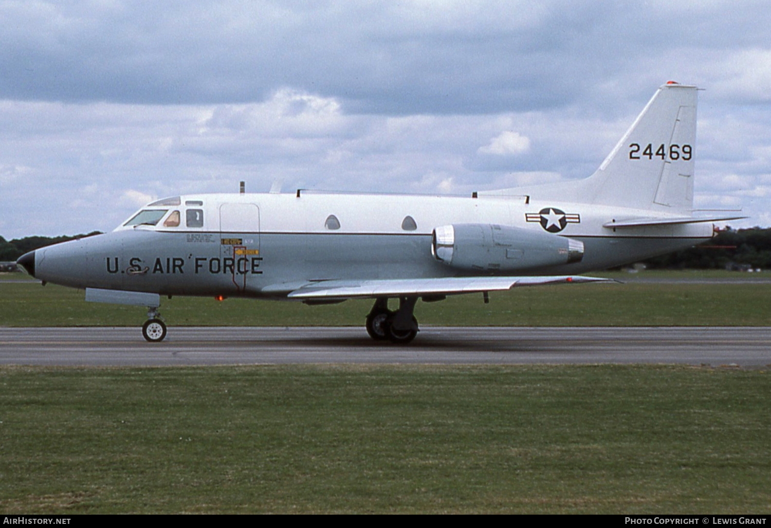 Aircraft Photo of 62-4469 / 24469 | North American T-39A | USA - Air Force | AirHistory.net #90679