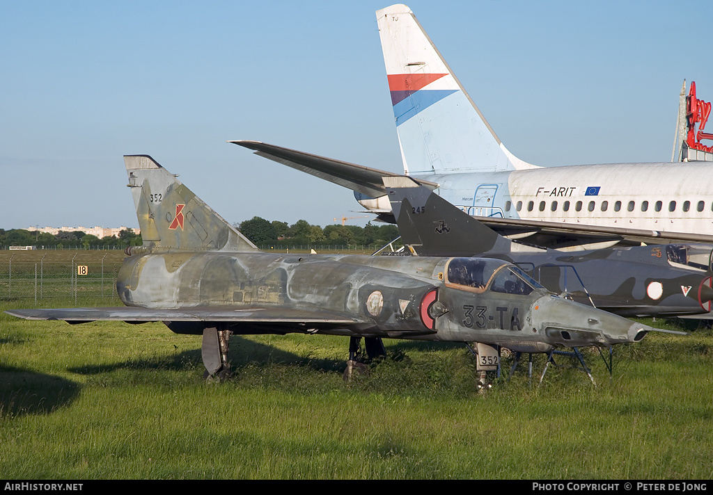 Aircraft Photo of 352 | Dassault Mirage IIIRD | France - Air Force | AirHistory.net #90705