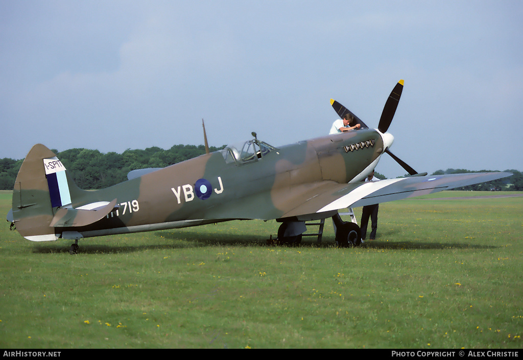 Aircraft Photo of I-SPIT / MT719 | Supermarine 359 Spitfire LF8C | UK - Air Force | AirHistory.net #90891