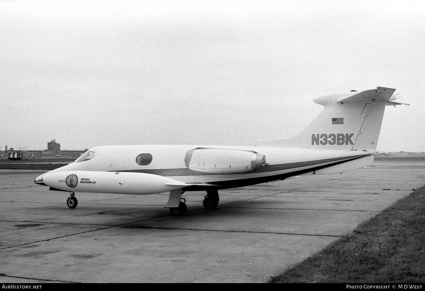 Aircraft Photo of N33BK | Lear Jet 24A | AirHistory.net #91078