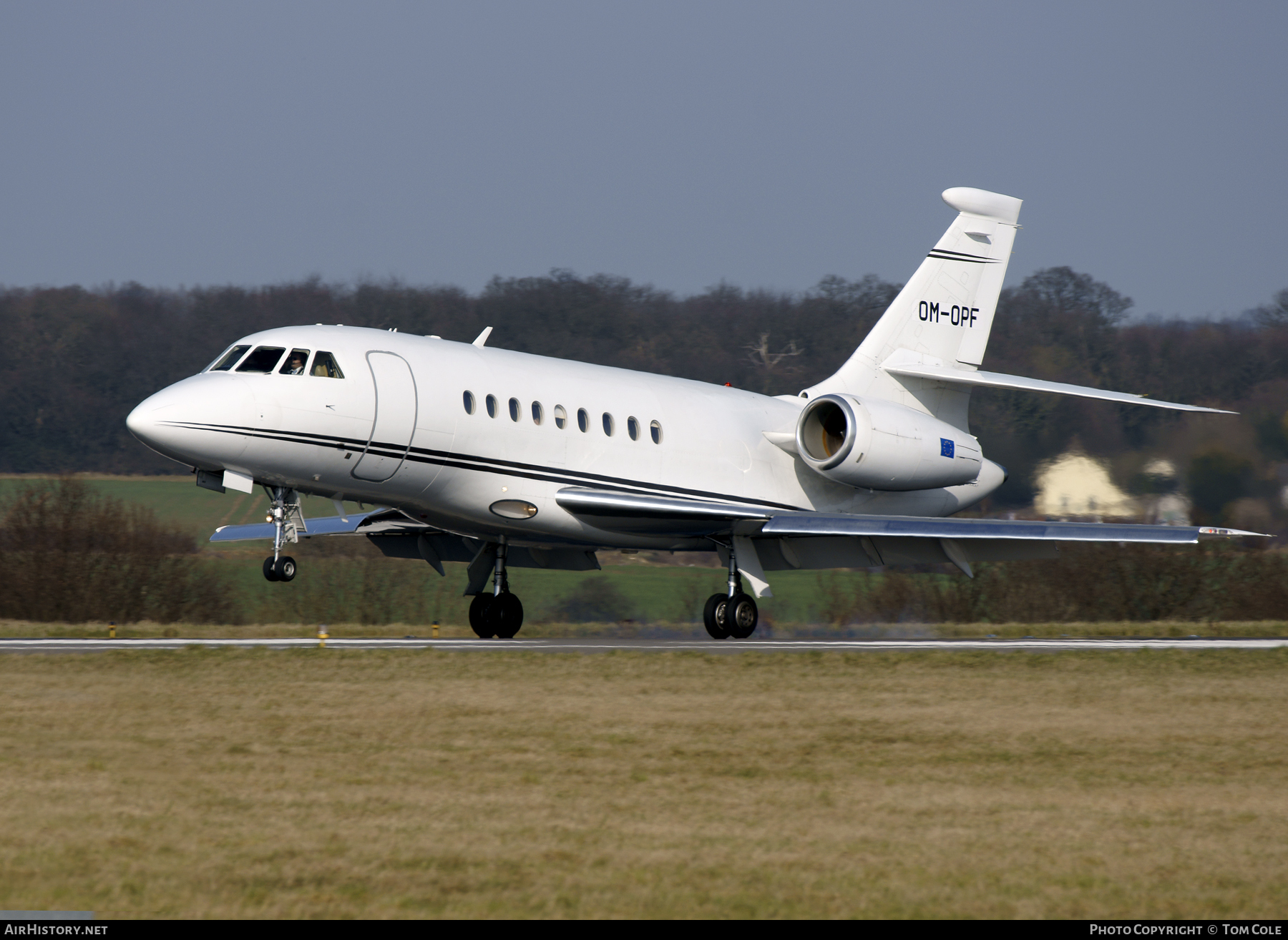 Aircraft Photo of OM-OPF | Dassault Falcon 2000 | AirHistory.net #91145