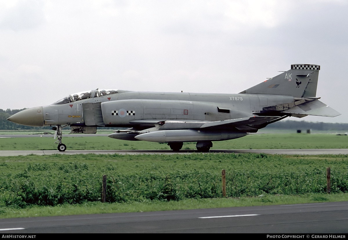 Aircraft Photo of XT875 | McDonnell Douglas F-4K Phantom FG1 | UK - Air Force | AirHistory.net #91158