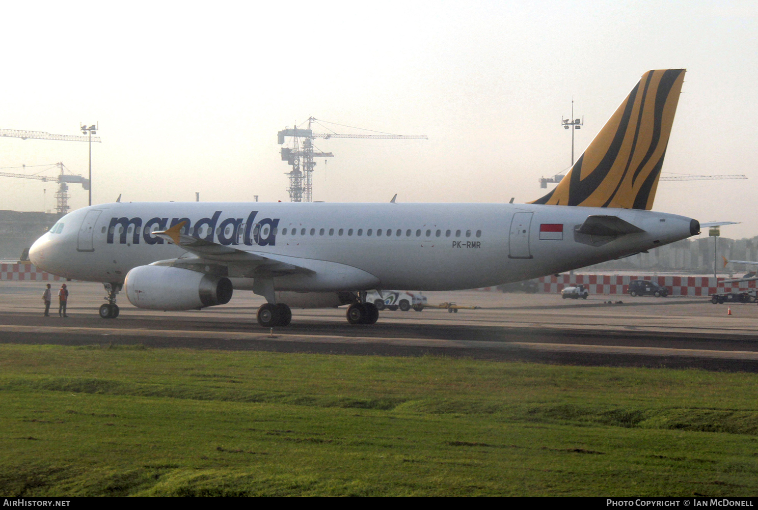 Aircraft Photo of PK-RMR | Airbus A320-232 | Mandala Airlines | AirHistory.net #91268
