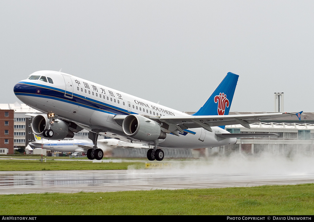 Aircraft Photo of B-6202 | Airbus A319-132 | China Southern Airlines | AirHistory.net #91321