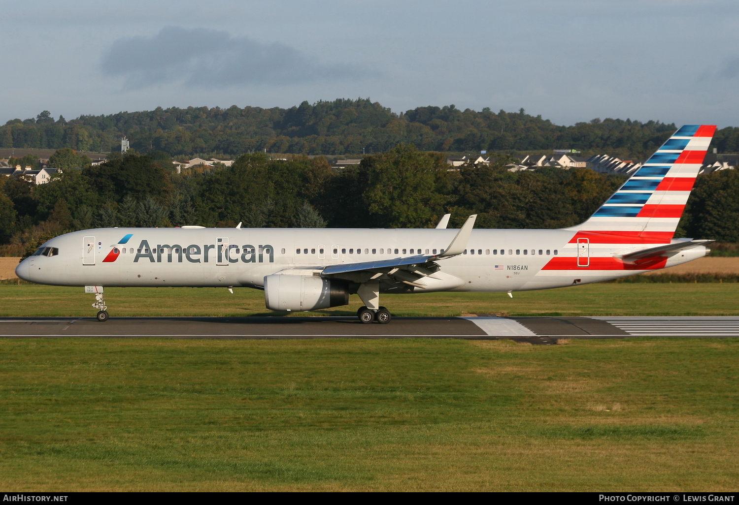 Aircraft Photo of N186AN | Boeing 757-223 | American Airlines | AirHistory.net #91395