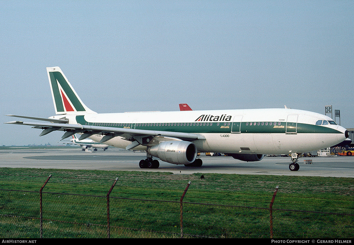 Aircraft Photo of I-BUSB | Airbus A300B4-203 | Alitalia | AirHistory.net #91397