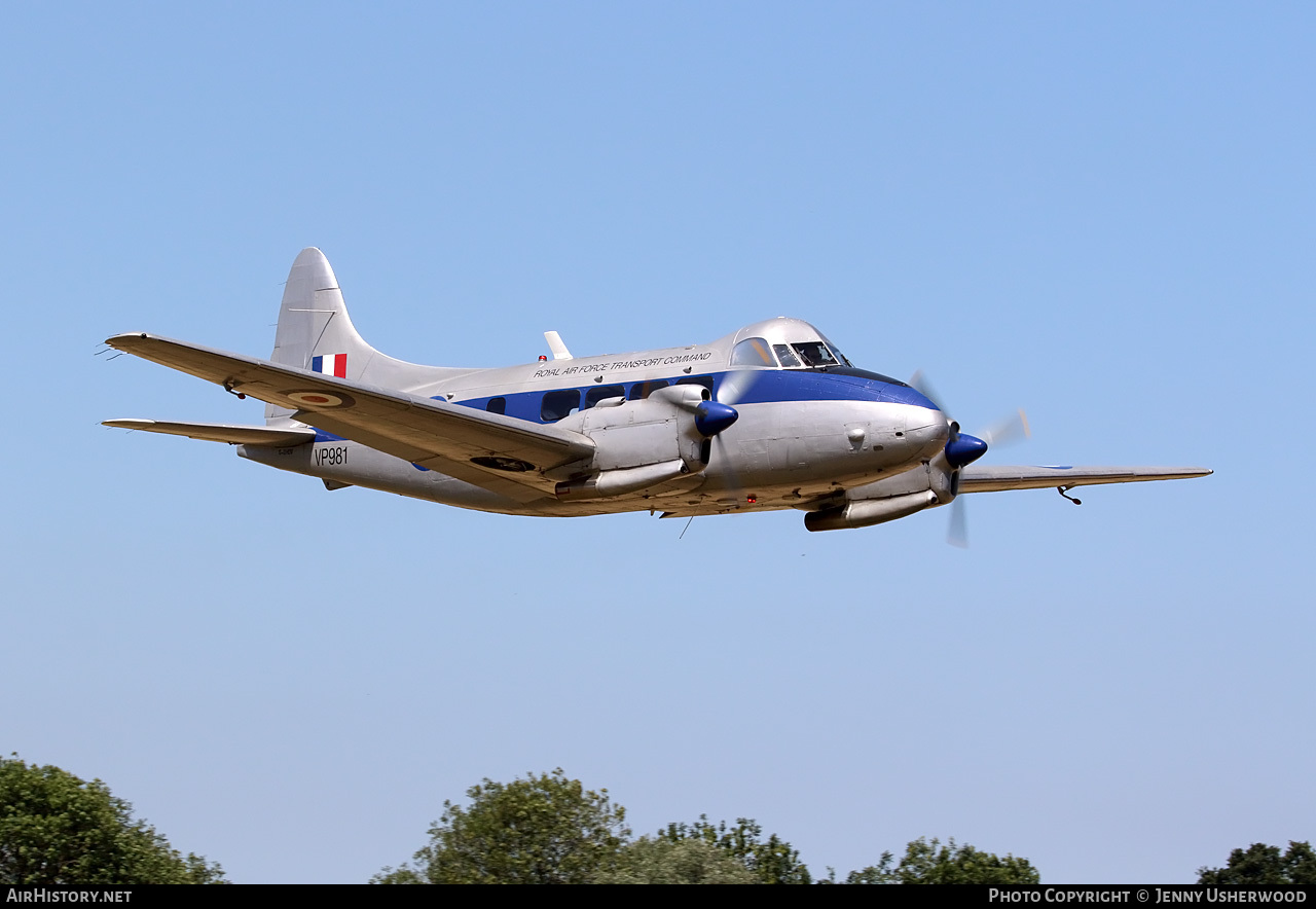 Aircraft Photo of G-DHDV / VP981 | De Havilland D.H. 104 Devon C2/2 | UK - Air Force | AirHistory.net #91455