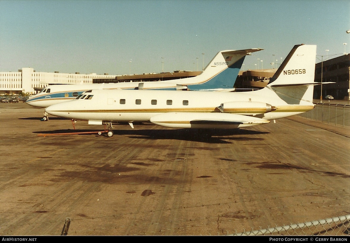 Aircraft Photo of N90658 | Lockheed L-1329 JetStar 8 | AirHistory.net #91475