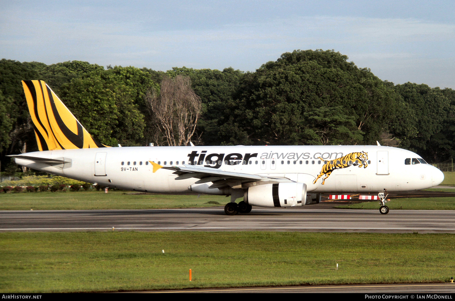 Aircraft Photo of 9V-TAN | Airbus A320-232 | Tiger Airways | AirHistory.net #91597