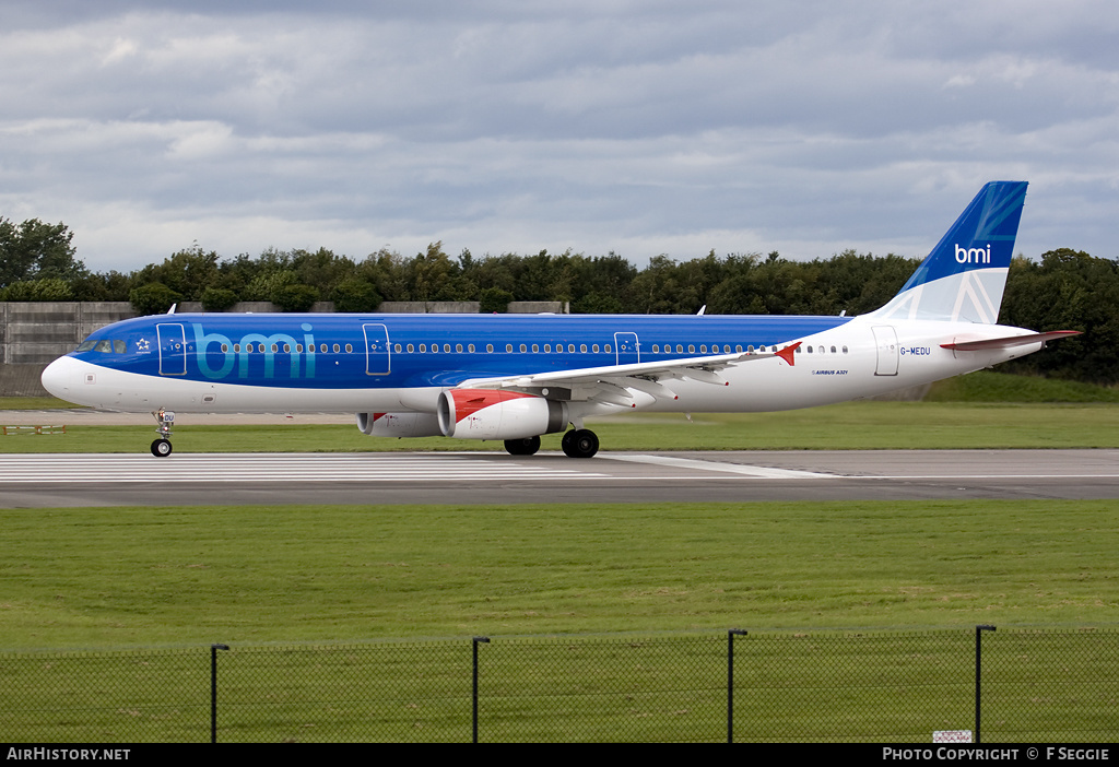 Aircraft Photo of G-MEDU | Airbus A321-231 | BMI - British Midland International | AirHistory.net #91618