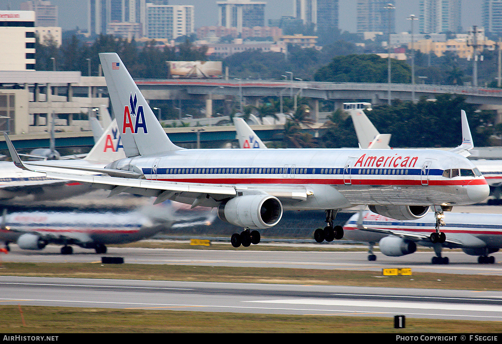 Aircraft Photo of N666A | Boeing 757-223 | American Airlines | AirHistory.net #91650
