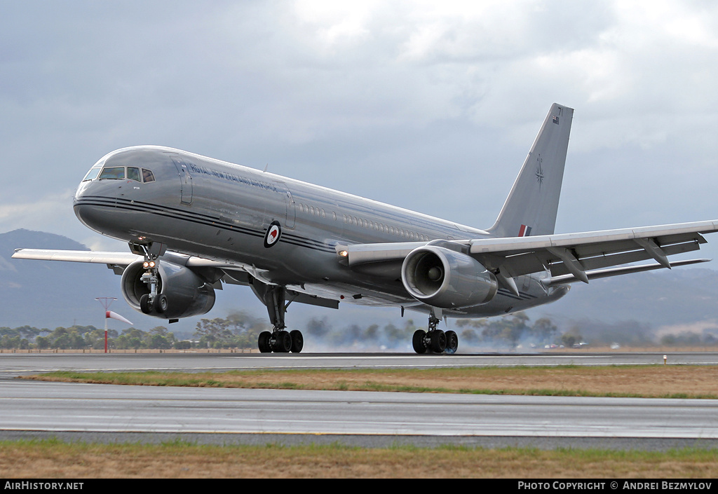 Aircraft Photo of NZ7571 | Boeing 757-2K2 | New Zealand - Air Force | AirHistory.net #91767