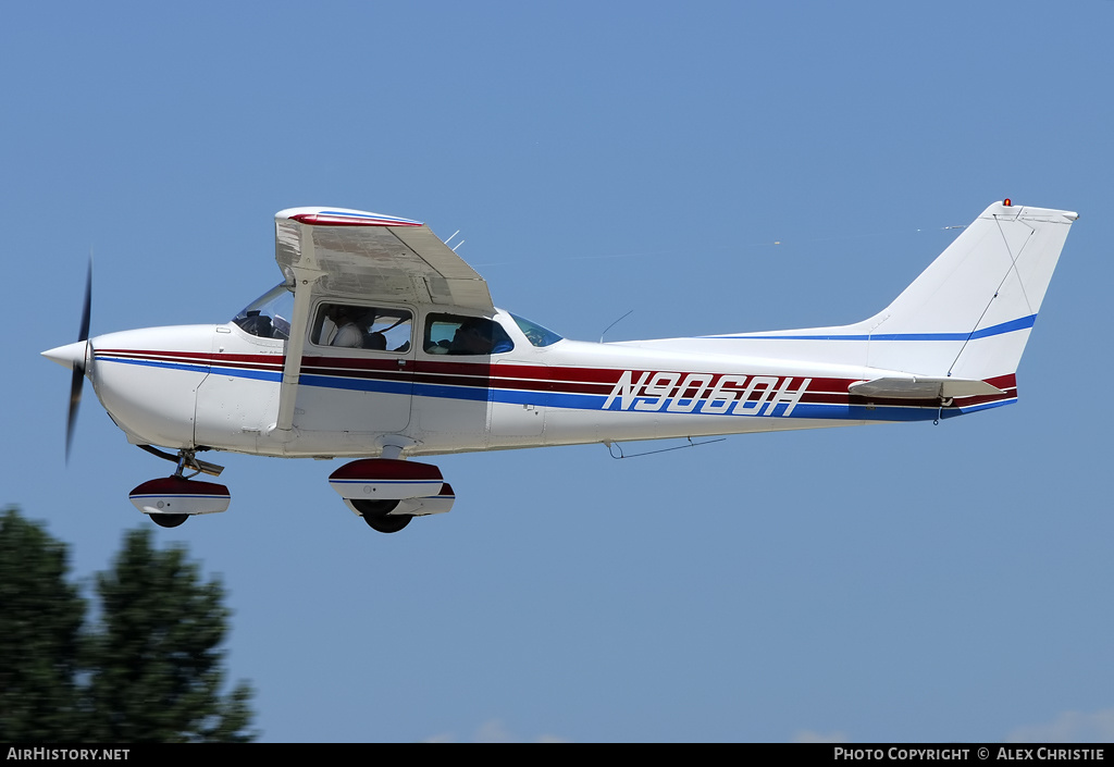Aircraft Photo of N9060H | Cessna 172M | AirHistory.net #91821