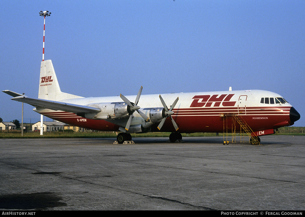 Aircraft Photo of G-APEM | Vickers 953C Merchantman | DHL Worldwide Express | AirHistory.net #91919