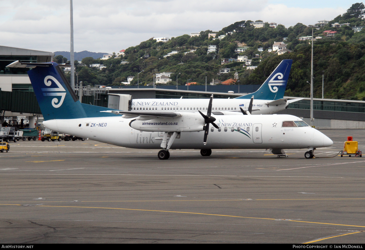 Aircraft Photo of ZK-NEO | Bombardier DHC-8-311Q Dash 8 | Air New Zealand Link | AirHistory.net #91929