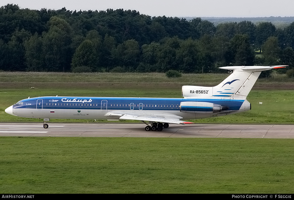 Aircraft Photo of RA-85652 | Tupolev Tu-154M | Sibir - Siberia Airlines | AirHistory.net #92040