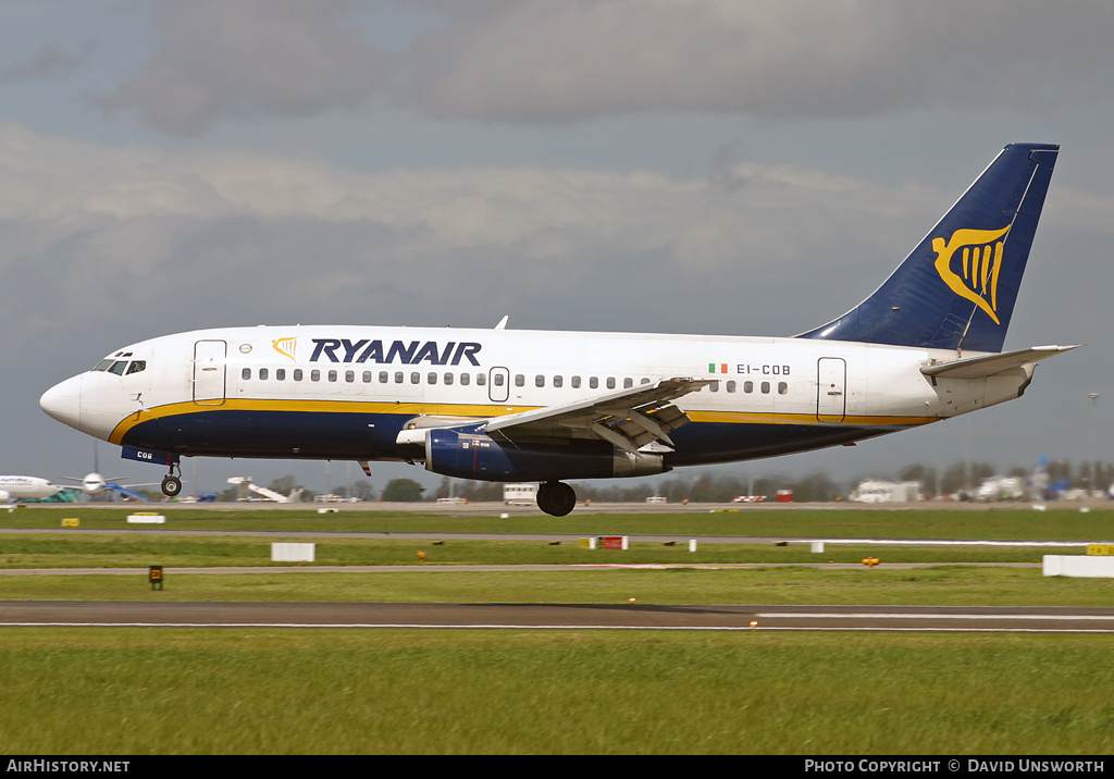 Aircraft Photo of EI-COB | Boeing 737-230/Adv | Ryanair | AirHistory.net #92042