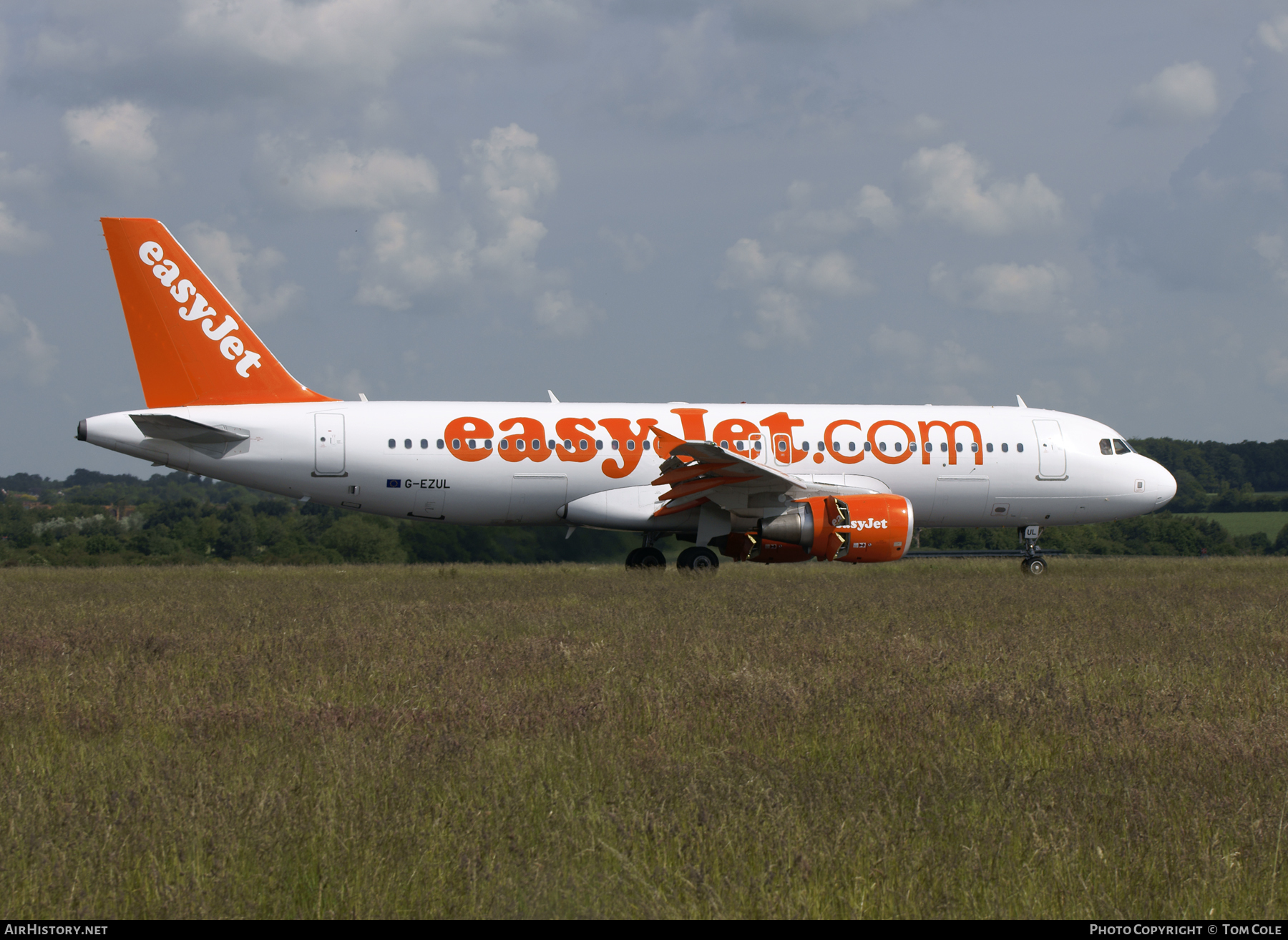 Aircraft Photo of G-EZUL | Airbus A320-214 | EasyJet | AirHistory.net #92059