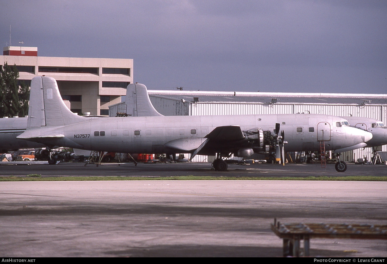 Aircraft Photo of N37577 | Douglas DC-6B(F) | AirHistory.net #92064