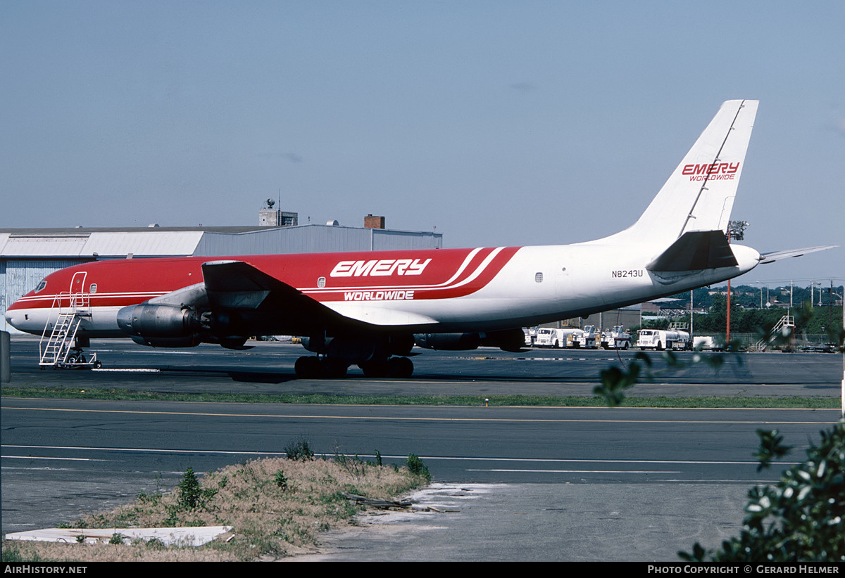 Aircraft Photo of N8243U | Douglas DC-8-33(F) | Emery Worldwide | AirHistory.net #92070