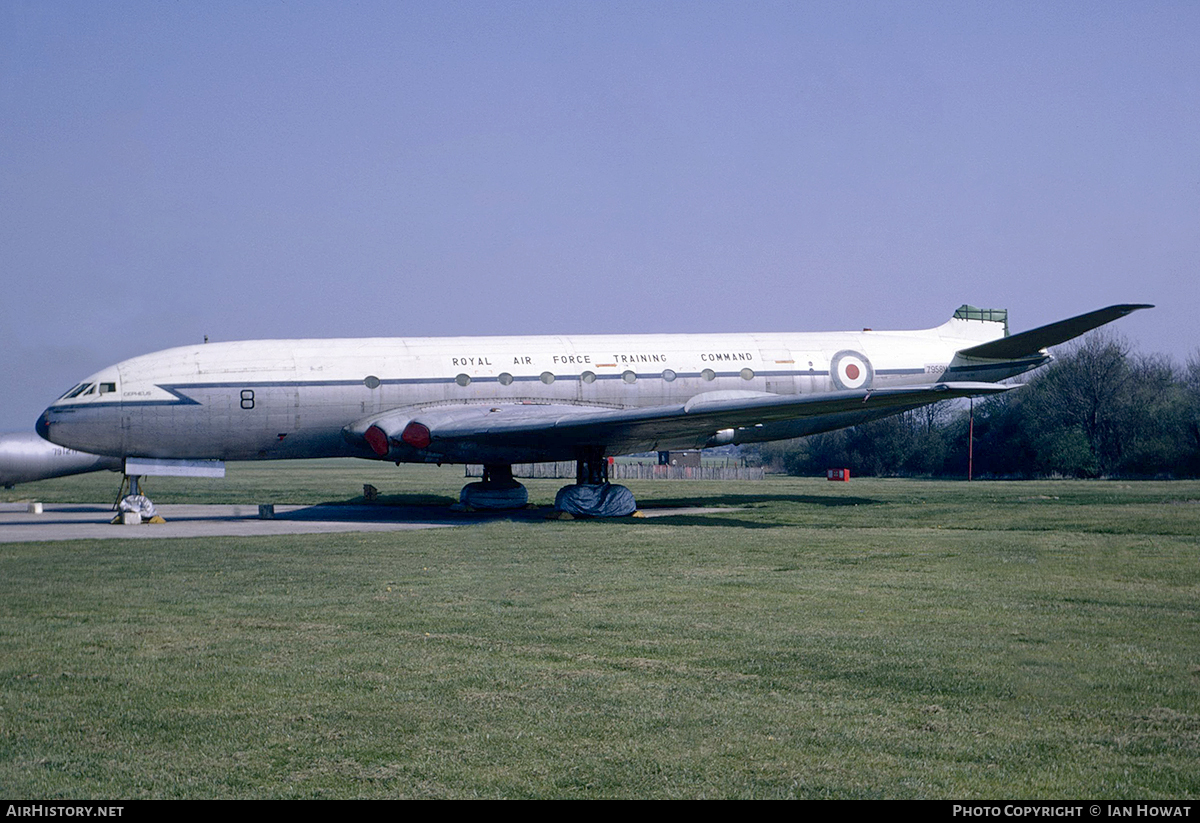 Aircraft Photo of 7958M | De Havilland D.H. 106 Comet C.2 | UK - Air Force | AirHistory.net #92084