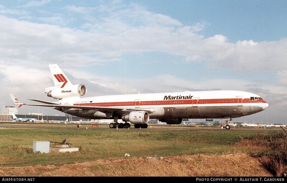 Aircraft Photo of PH-MCT | McDonnell Douglas MD-11CF | Martinair | AirHistory.net #92090