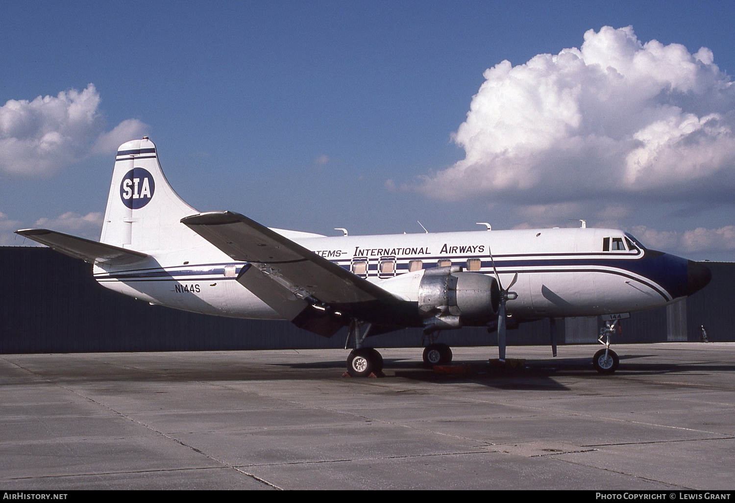 Aircraft Photo of N144S | Martin 404 | Systems International Airways - SIA | AirHistory.net #92192