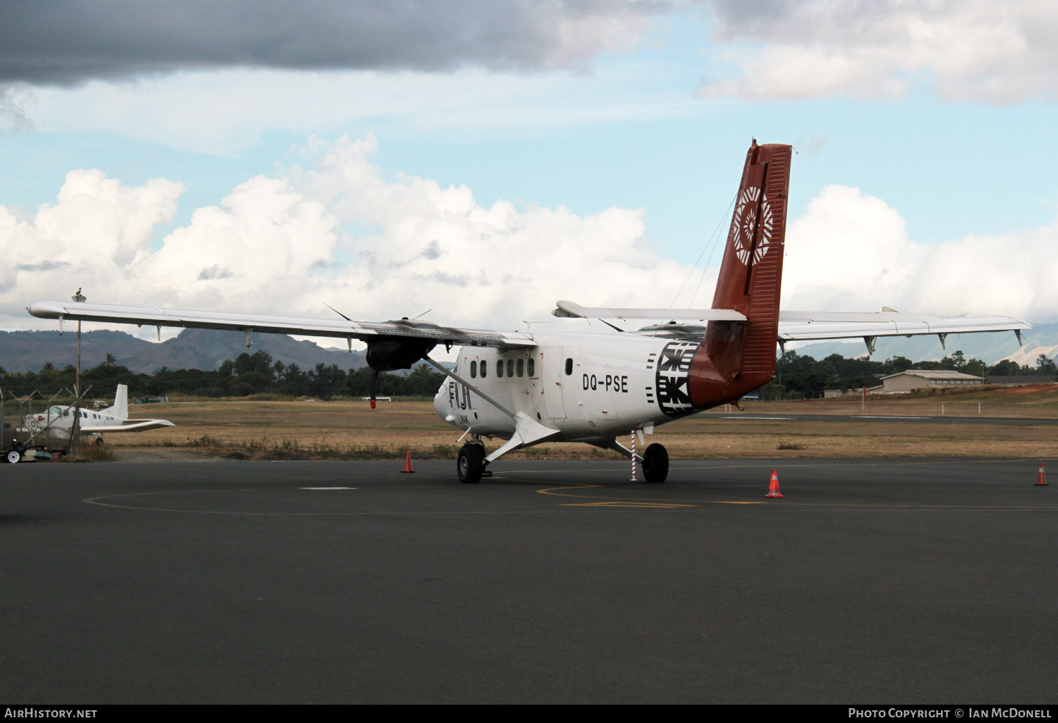 Aircraft Photo of DQ-PSE | De Havilland Canada DHC-6-300 Twin Otter | Fiji Link | AirHistory.net #92251
