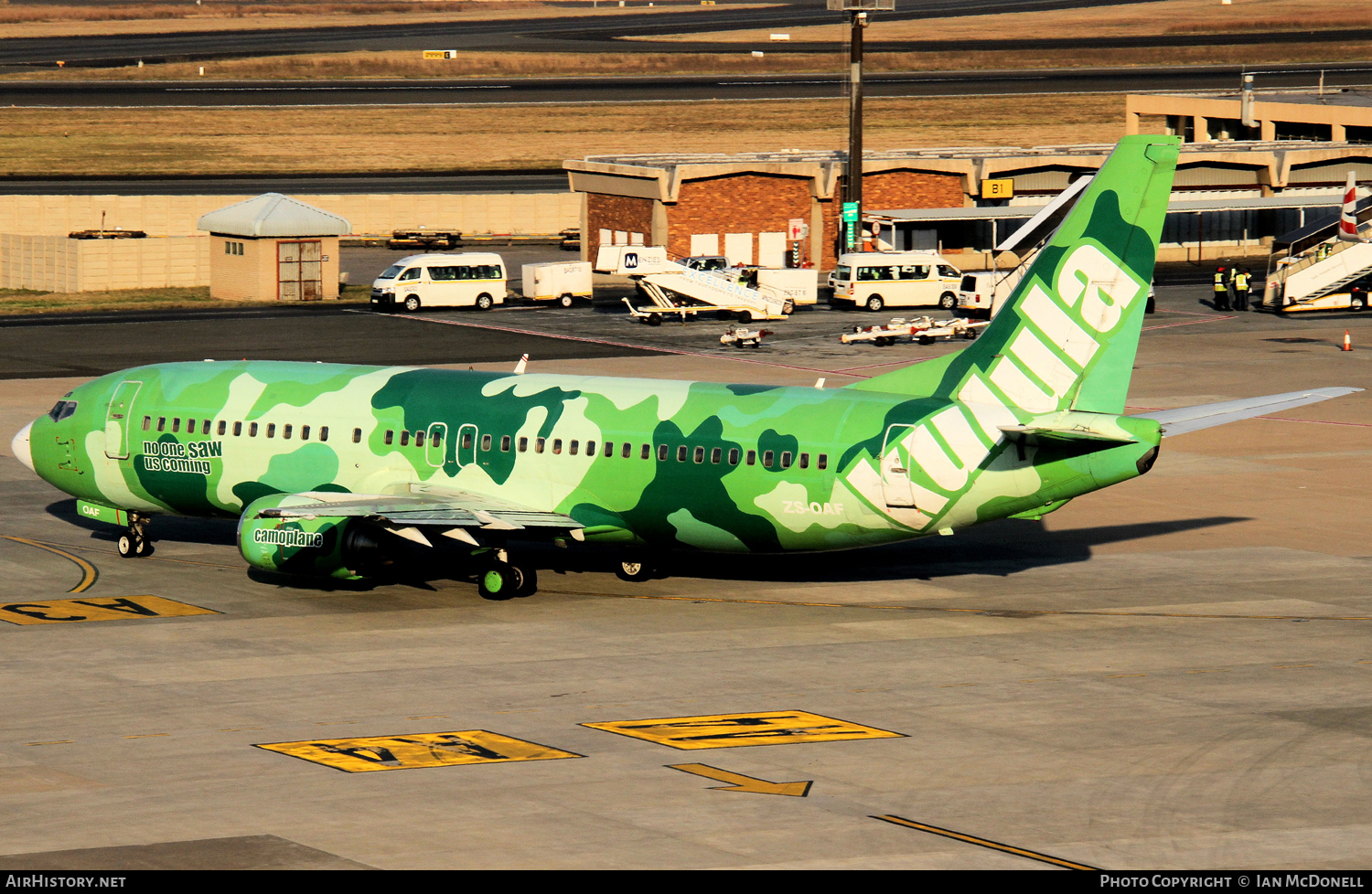 Aircraft Photo of ZS-OAF | Boeing 737-4S3 | Kulula | AirHistory.net #92261