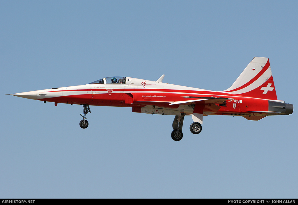 Aircraft Photo of J-3088 | Northrop F-5E Tiger II | Switzerland - Air Force | AirHistory.net #92320