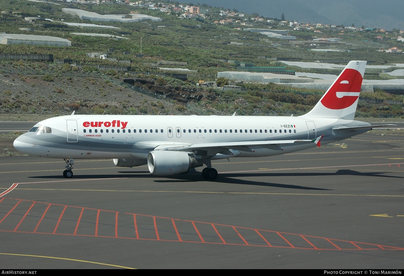 Aircraft Photo of I-EEZI | Airbus A320-214 | Eurofly | AirHistory.net #92441