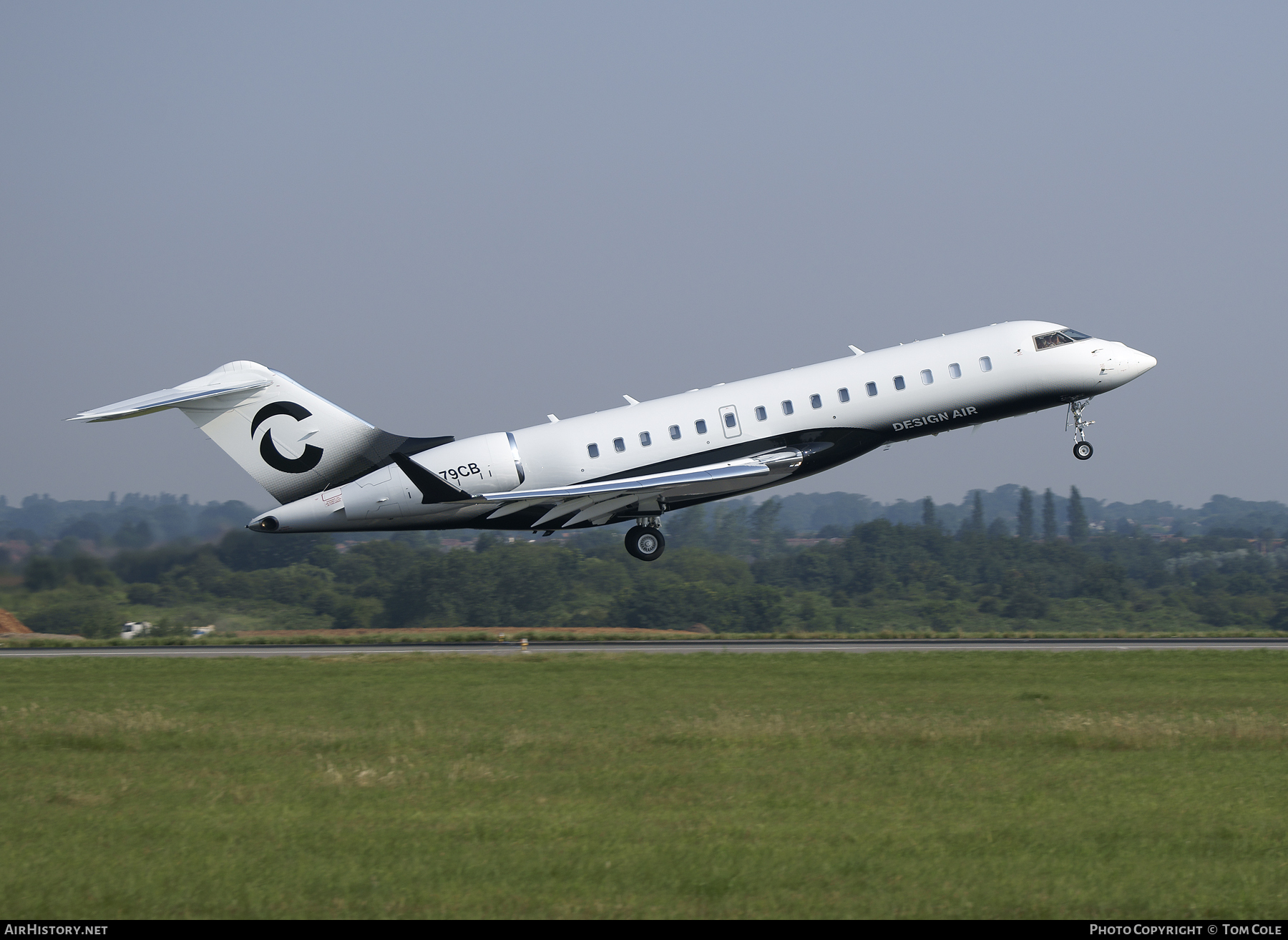 Aircraft Photo of N979CB | Bombardier Global Express (BD-700-1A10) | Design Air | AirHistory.net #92507