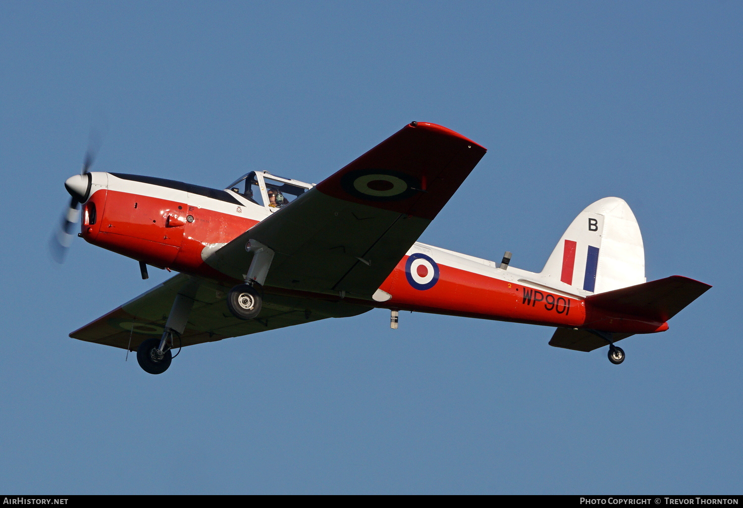 Aircraft Photo of G-BWNT / WP901 | De Havilland Canada DHC-1 Chipmunk Mk22 | UK - Air Force | AirHistory.net #92676