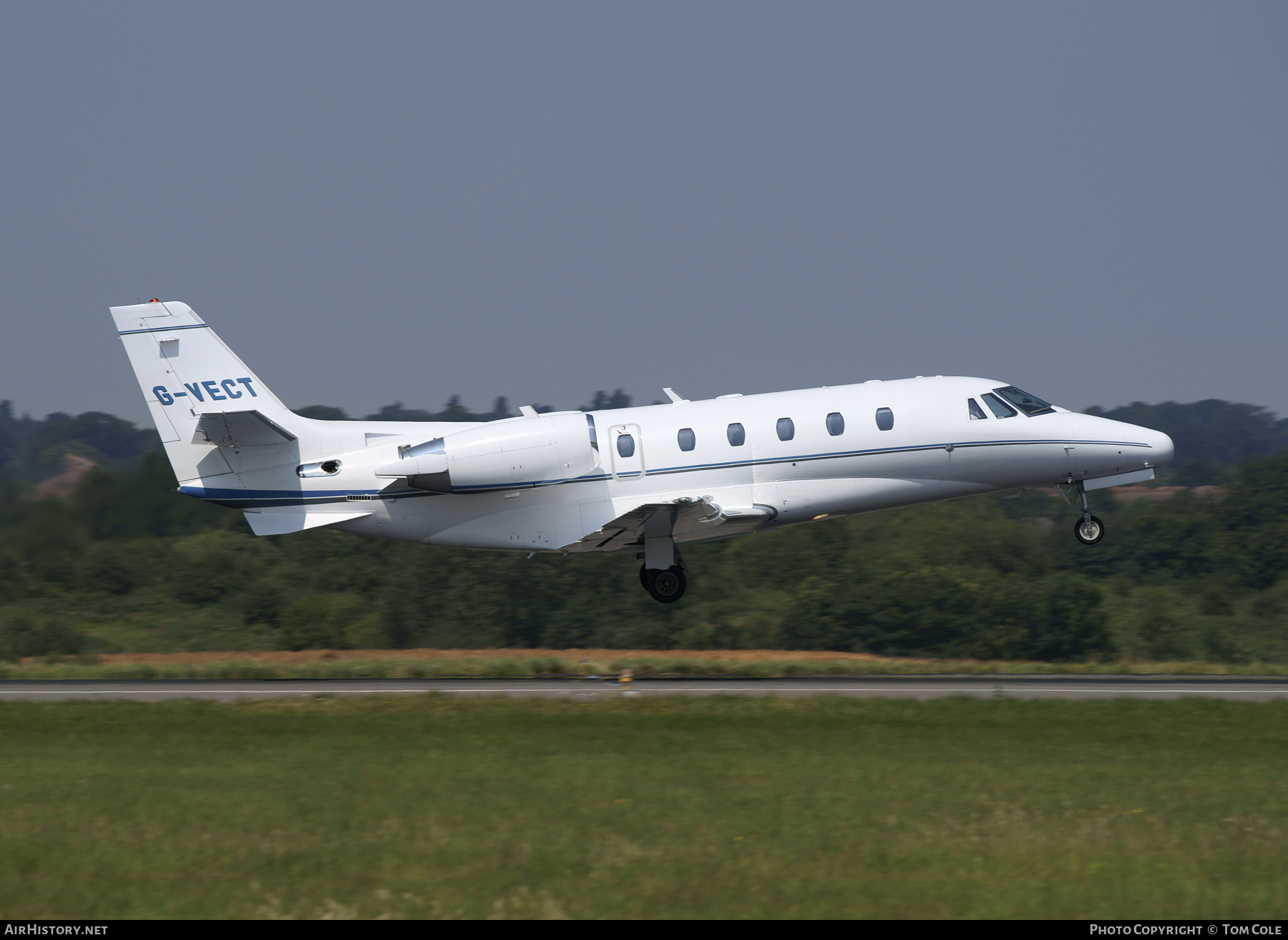 Aircraft Photo of G-VECT | Cessna 560XL Citation Excel | AirHistory.net #92704