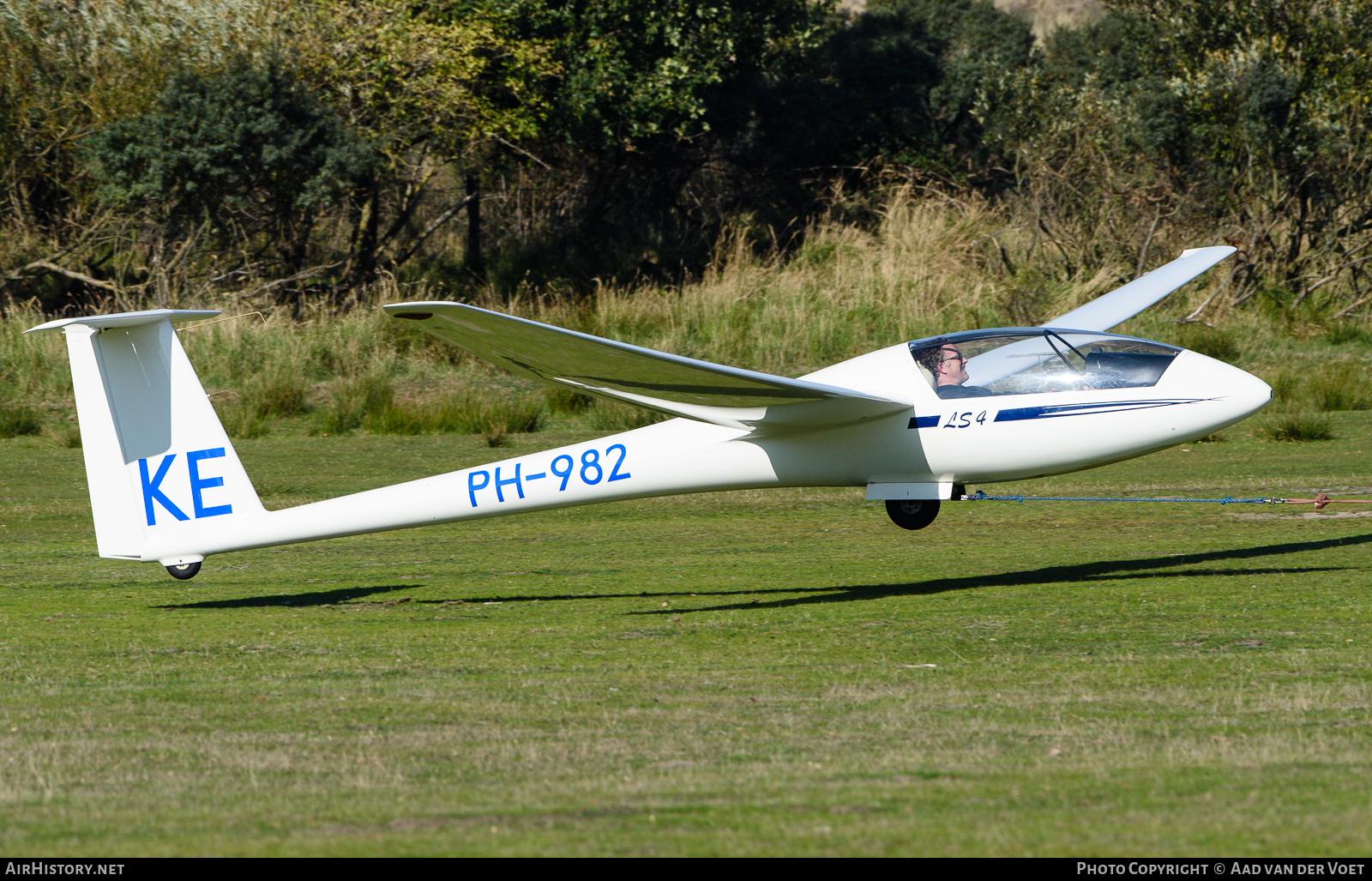 Aircraft Photo of PH-982 | Rolladen-Schneider LS-4A | AirHistory.net #92710