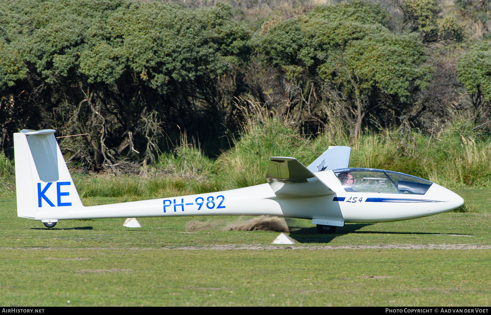 Aircraft Photo of PH-982 | Rolladen-Schneider LS-4A | AirHistory.net #92782