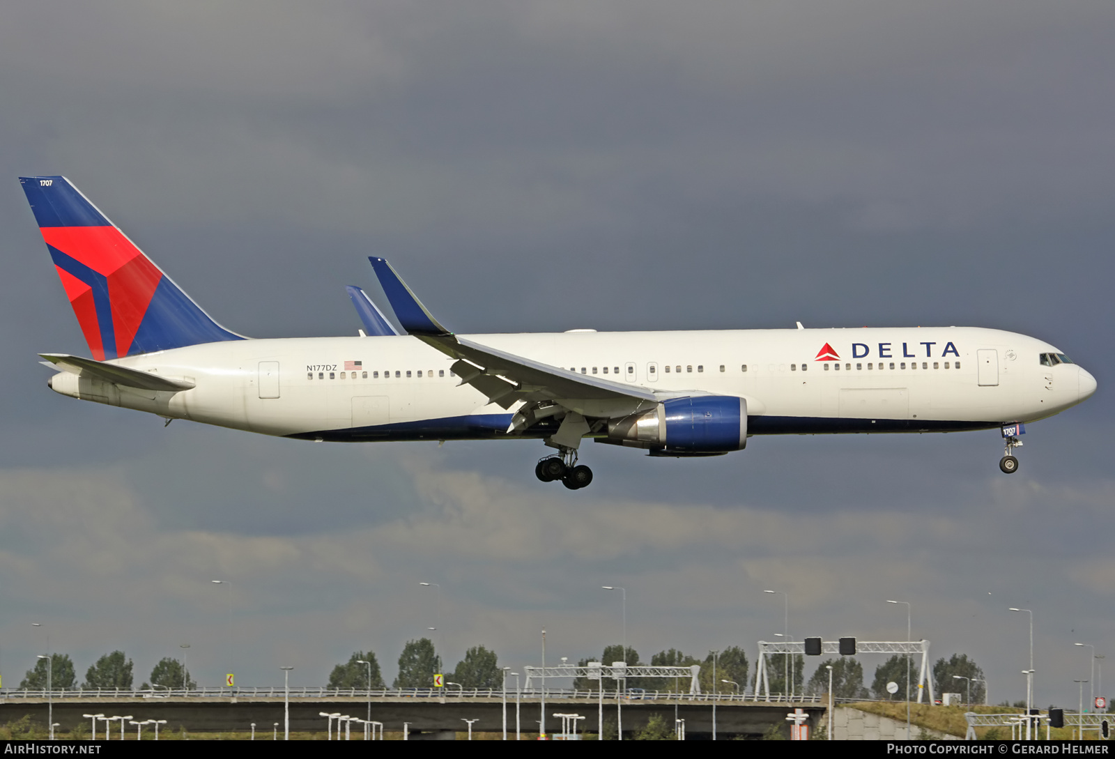 Aircraft Photo of N177DZ | Boeing 767-332/ER | Delta Air Lines | AirHistory.net #92813