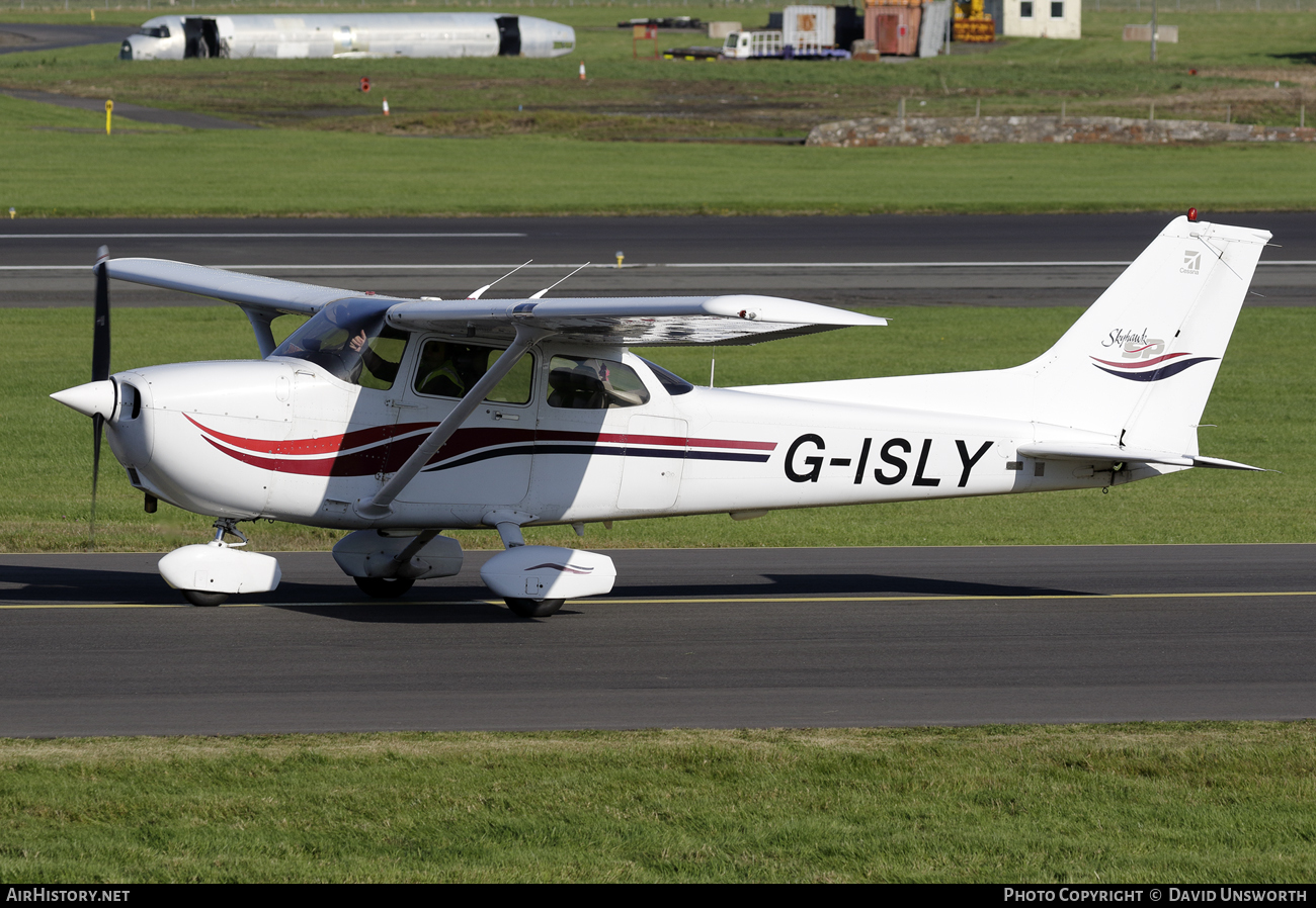 Aircraft Photo of G-ISLY | Cessna 172S Skyhawk | AirHistory.net #92927
