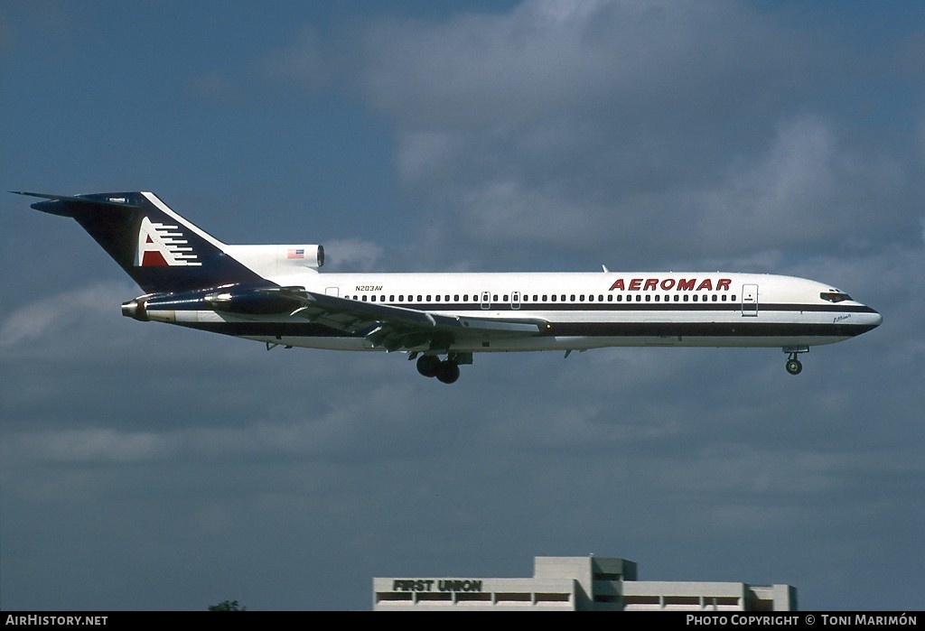 Aircraft Photo of N203AV | Boeing 727-259/Adv | Aeromar Líneas Aéreas Dominicanas | AirHistory.net #92985
