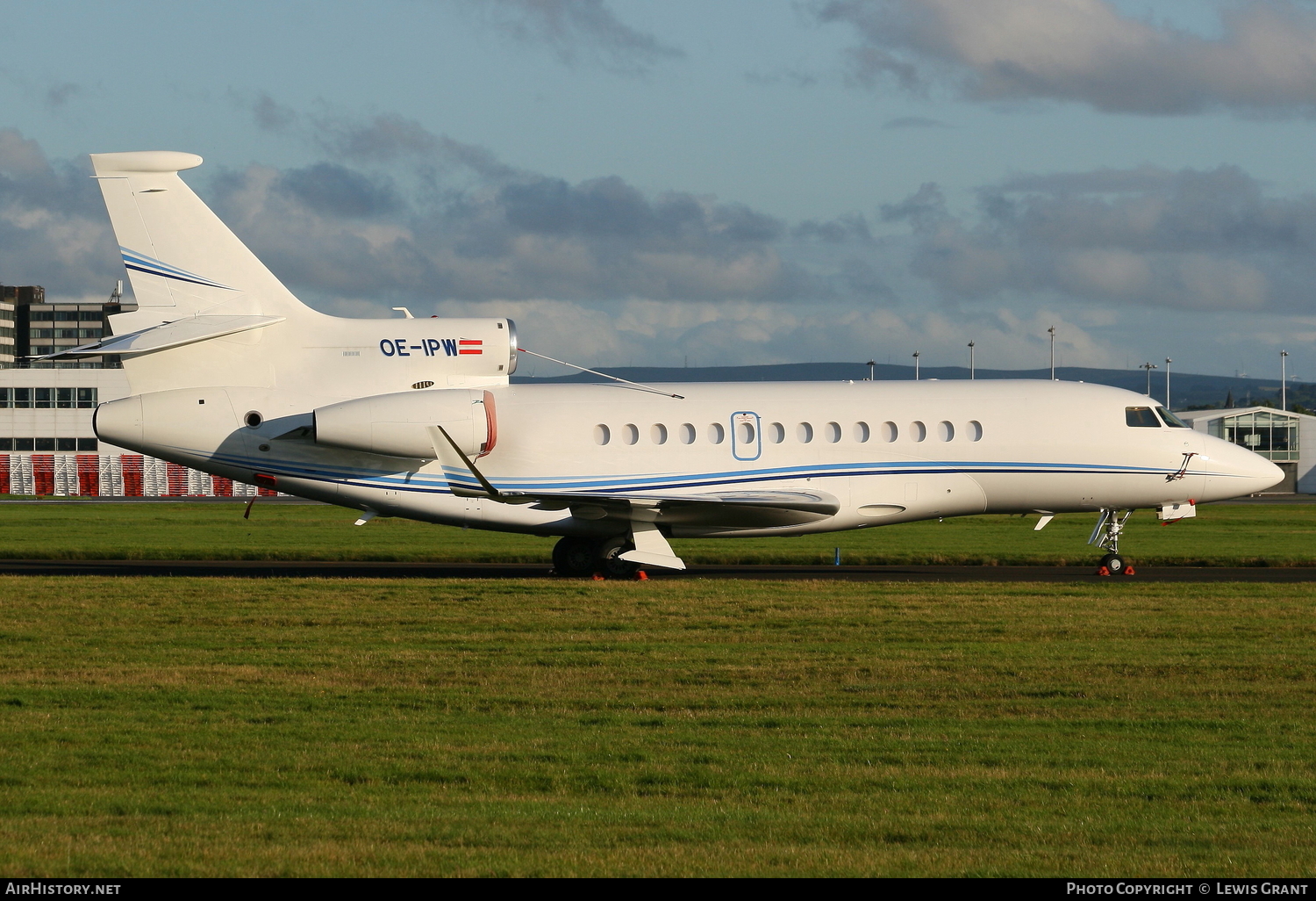 Aircraft Photo of OE-IPW | Dassault Falcon 7X | AirHistory.net #93018