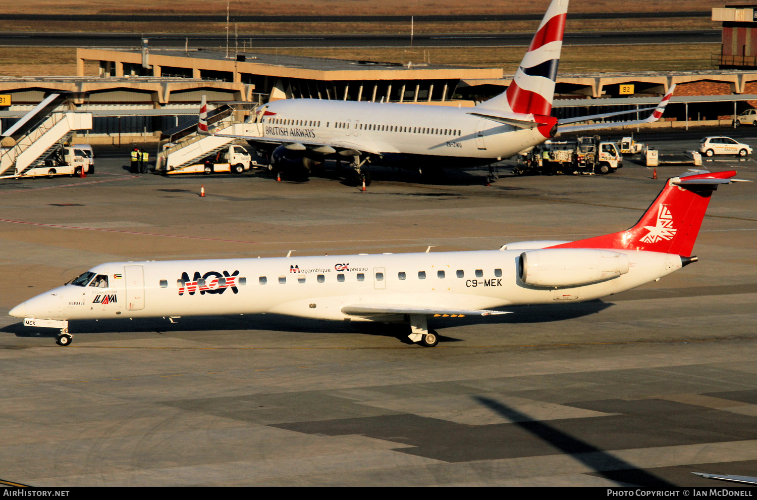 Aircraft Photo of C9-MEK | Embraer ERJ-145MR (EMB-145MR) | MEX - Moçambique Expresso | AirHistory.net #93023