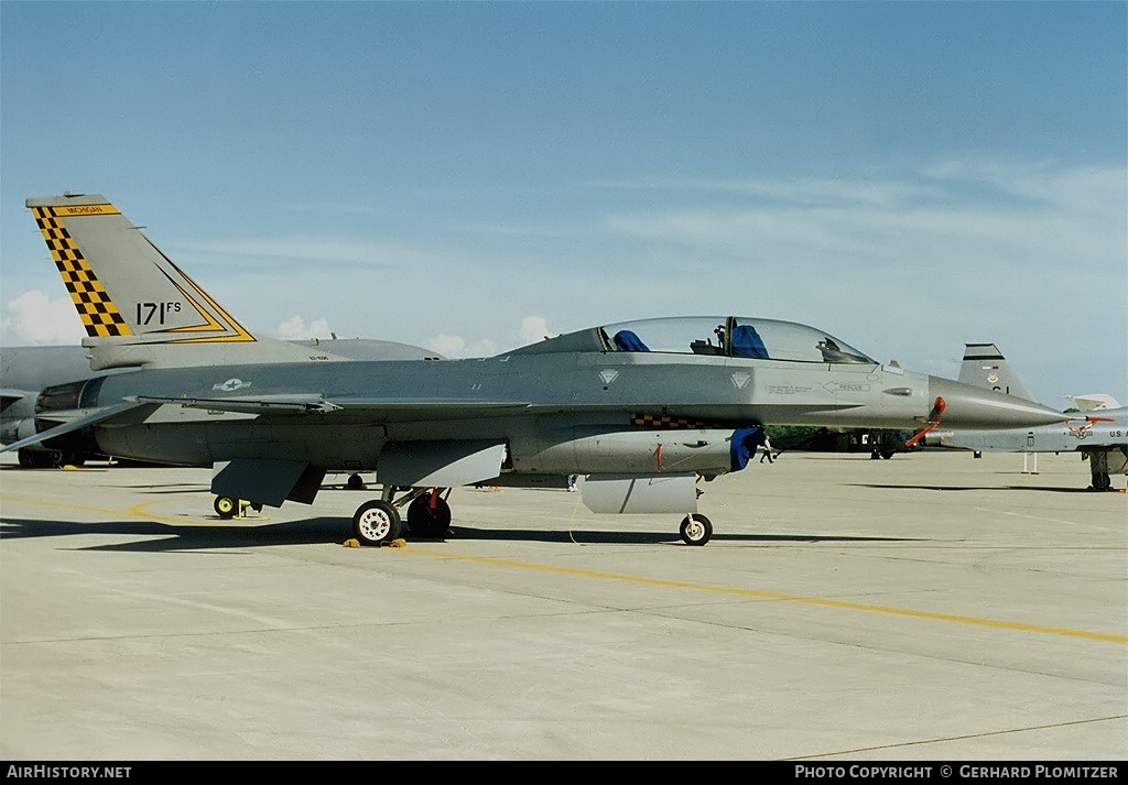 Aircraft Photo of 82-1026 | General Dynamics F-16B Fighting Falcon | USA - Air Force | AirHistory.net #93030