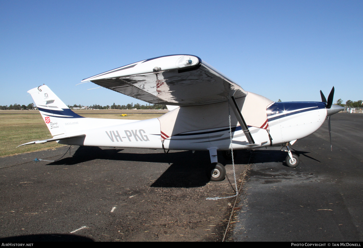 Aircraft Photo of VH-PKG | Cessna 182T Skylane | Salvation Army Flying Service | AirHistory.net #93032