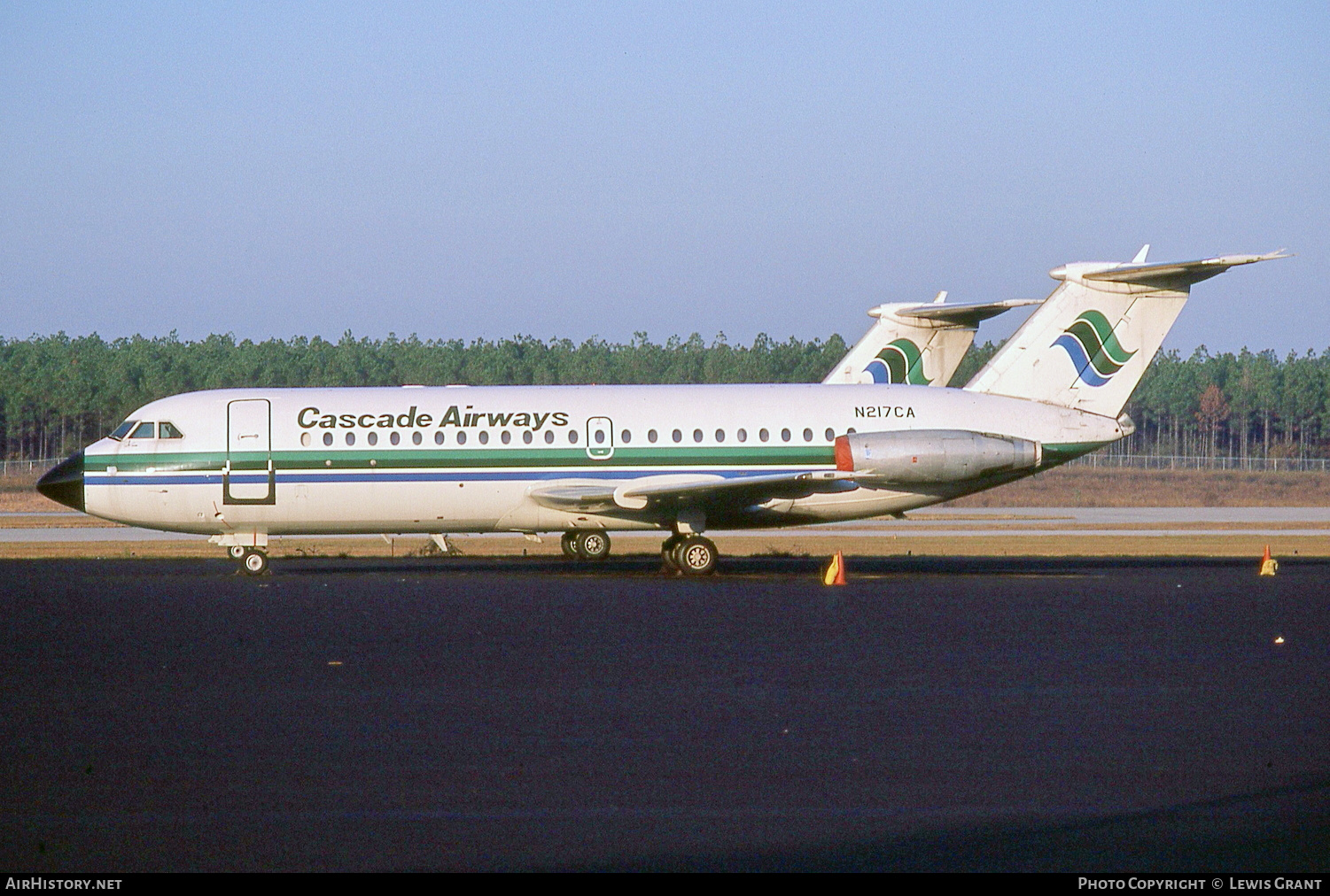Aircraft Photo of N217CA | BAC 111-401AK One-Eleven | Cascade Airways | AirHistory.net #93043