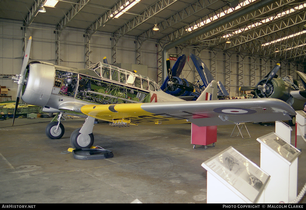 Aircraft Photo of G-BTXI / FE695 | North American AT-16 Harvard IIB | UK - Air Force | AirHistory.net #93069
