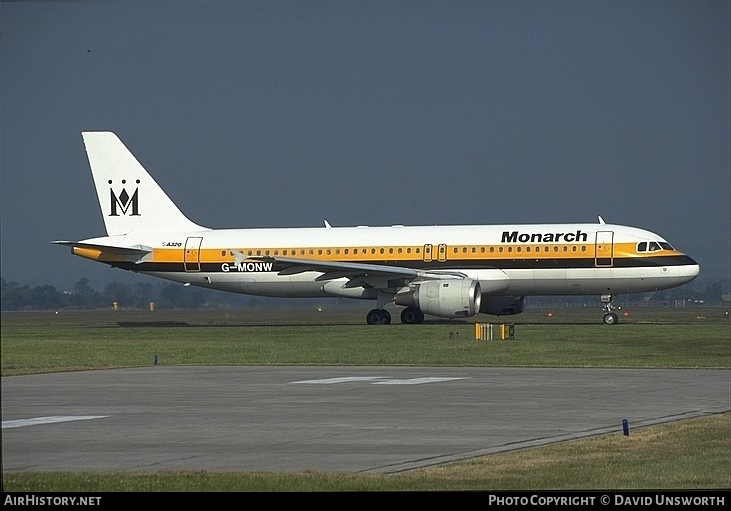 Aircraft Photo of G-MONW | Airbus A320-212 | Monarch Airlines | AirHistory.net #93073