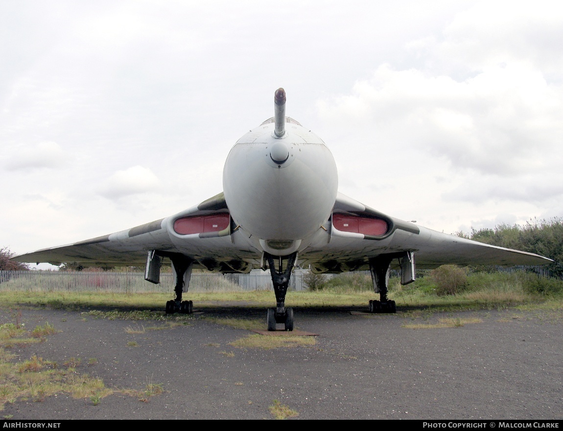 Aircraft Photo of XL319 | Avro 698 Vulcan B.2 | UK - Air Force | AirHistory.net #93156