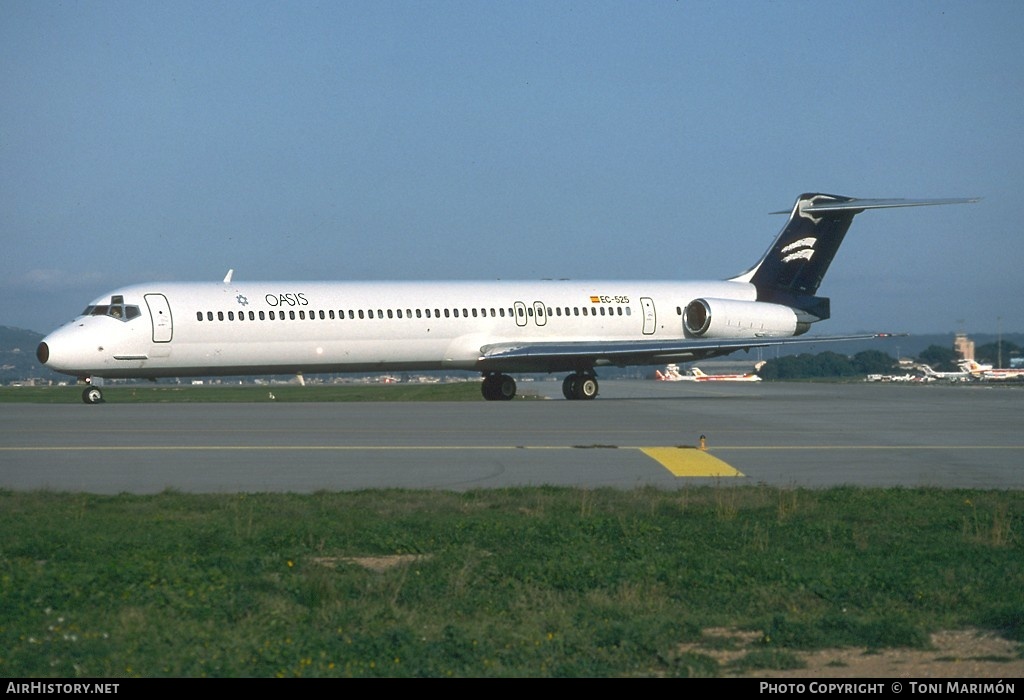 Aircraft Photo of EC-525 | McDonnell Douglas MD-83 (DC-9-83) | Oasis International Airlines | AirHistory.net #93316